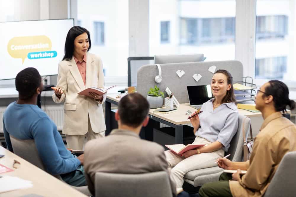 6 Ways to Use Corporate Training Platforms for Leadership Development